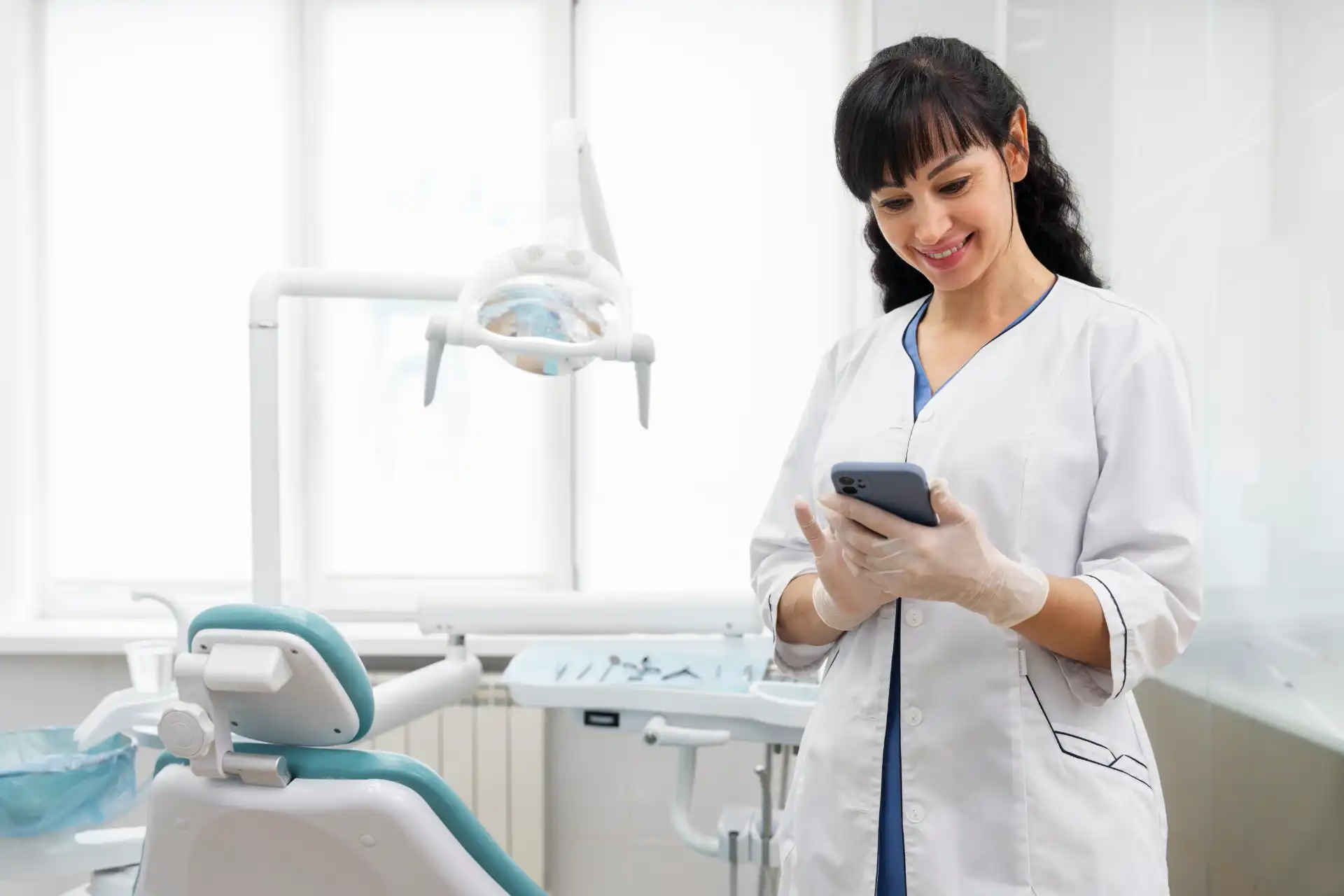Custos odontológicos: como calcular e organizar os gastos do consultório
