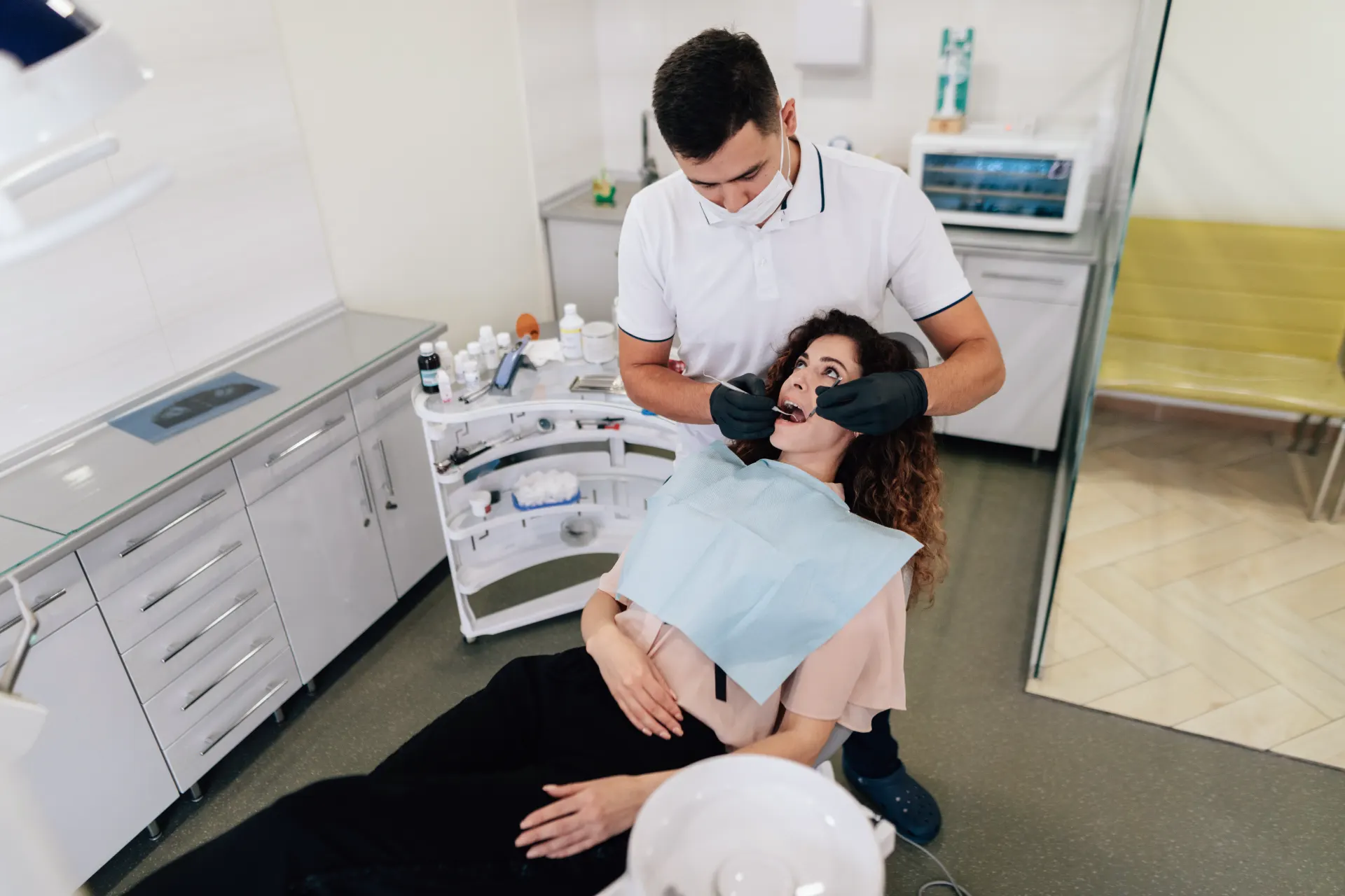 Medicação intracanal: função, indicações e importância no tratamento endodôntico